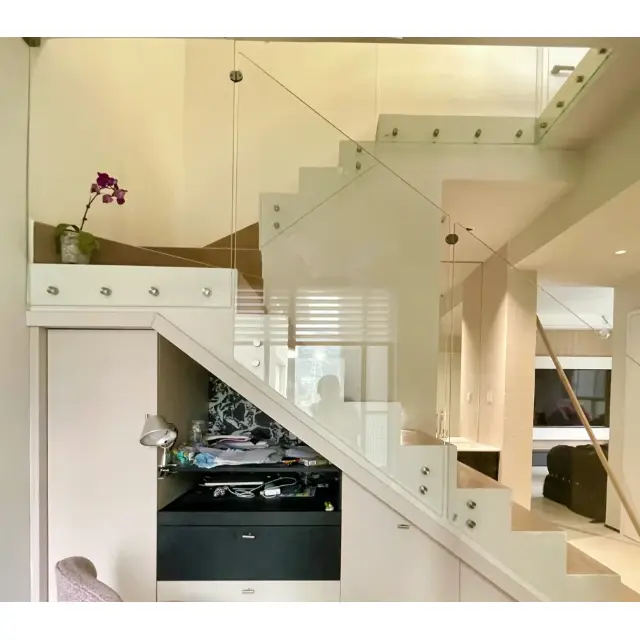 Vidro perfurado para grades